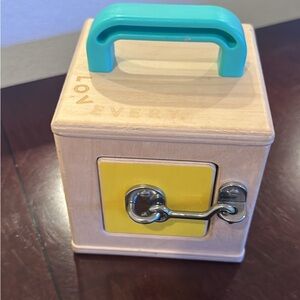 Lovevery Lock Box
